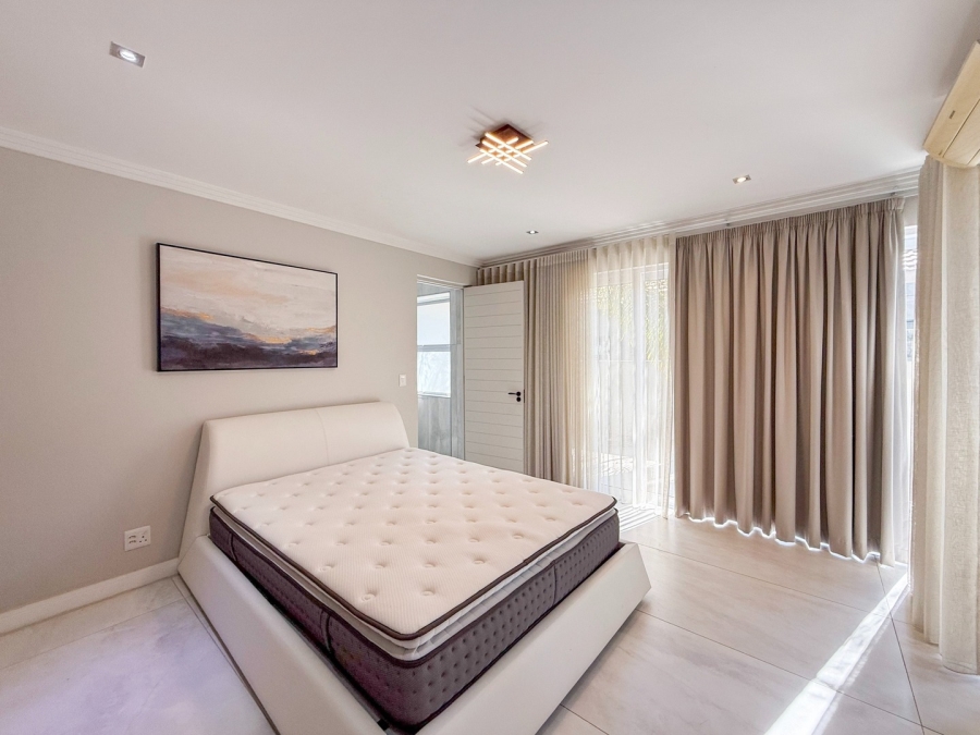 5 Bedroom Property for Sale in The Islands Estates North West